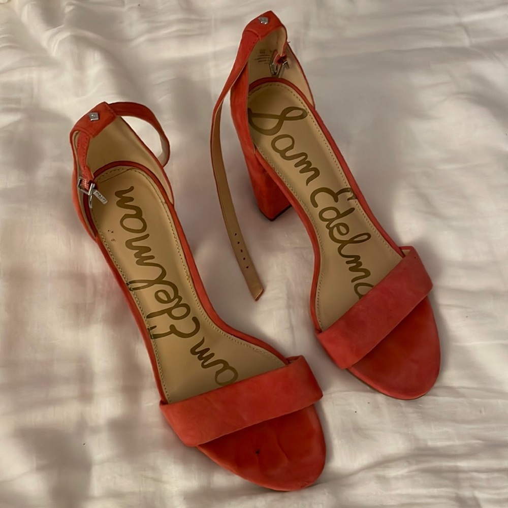 Sam Edelman size 9 suede salmon strappy heels